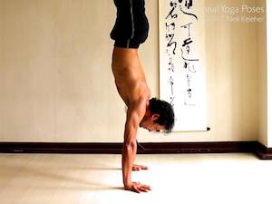 Handstand, and how to balance. Neil Keleher, Sensational Yoga Poses.
