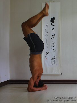 inverted yoga pose, balancing in headstand