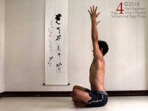 Cross leg spinal lengthening and arm reach