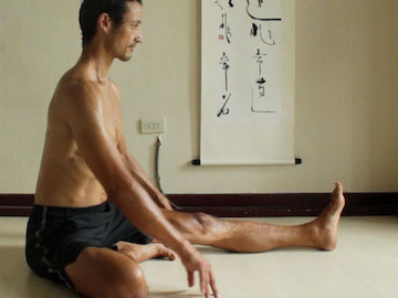 janu sirsasana a prep position, sitting upright