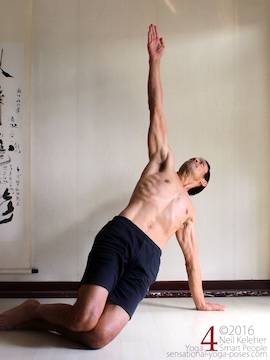 Side plank variations, knees bent, elbow straight, hips lifted, neil keleher, sensational yoga poses.